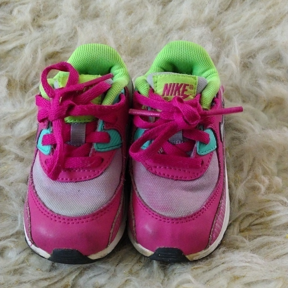 Air Max for little girls